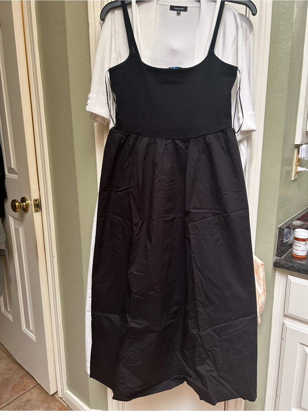 Black or White Sleeveless Sundress